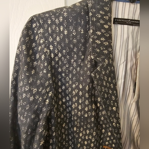 Peruvian Connection NWT Classic Kamala 100% Linen Blazer Size 4 - Picture 2 of 9